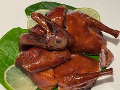 爆汁脆皮香茅鸽-小炳胜(卓悦中心店)
