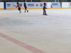 -冠军冰场CHAMPION RINK(凯德广场店)