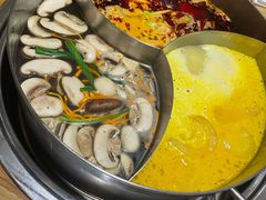 青瓷金汤锅-青瓷火锅料理(西单大悦城店)