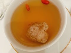 海椰皇松茸炖花菇-宝丽轩中餐厅BAOLIXUAN