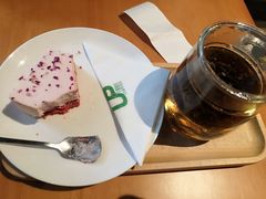 -西西弗书店&矢量咖啡(凯德晶萃广场店)