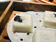 非遗白玉方糕-探花·意境江南菜·唐伯虎文化体验店·松鼠桂鱼(观前店)
