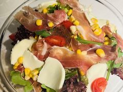 -春树下·树屋花房西餐厅(罍街AS1980店)