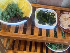 -快活林酸汤鱼鲜品火锅店(甲秀楼店)