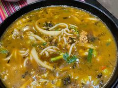 小锅米线-香巴拉云南餐厅(华莱坞店)