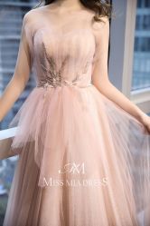 -MISS MIA 婚纱品牌馆