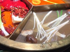 -叁口煮市井老火锅(春熙路店)