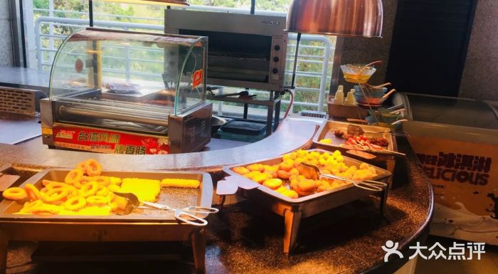 海天一色海景自助餐厅(西港花园店)图片