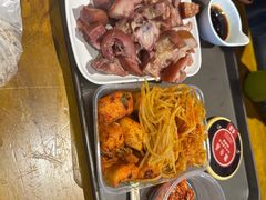 -聚合鑫东北熏酱熟食麻辣面(长阳店)