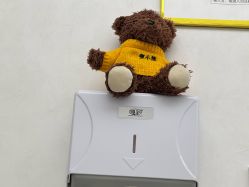 -张小熊连锁轻医美
