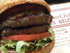 -The Habit Burger Grill 哈比特汉堡(复兴soho店)