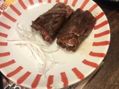 铺天盖地顶级澳牛肉火焰寿司-仙隐小鹿中華の日料(正弘城店)
