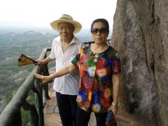-玻璃桥景区石牛寨