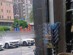 -粤港恒生口腔连锁(环球店)