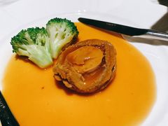 十三头鲍-香樟花园新粤料理(无锡万象城店)
