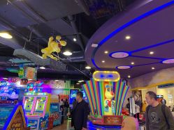 -卡通尼乐园(景枫中心店)
