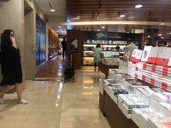 -诚品书店(敦南店)