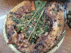 -沐毫傣泐云南菜孔雀宴•手抓饭傣味烧烤(曼听公园店)