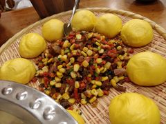 -石磨豆花家常菜·牦牛排土火锅