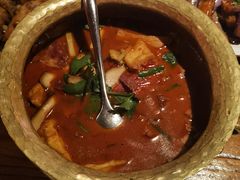 牛杂石屏豆腐煲-中8楼风尚云南菜(颐堤港店)