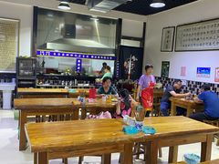 大堂-朱秀英梆梆肉葫芦头(琉璃街店)