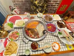 -山悦里 山野·鲜火锅(罗斯福广场店)