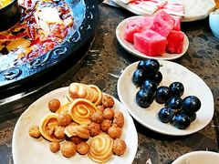 -舒家大院重庆老火锅(纪念塔店)