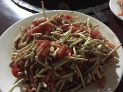 -朝伟清真铜瓢牛肉馆(三十年老·店)