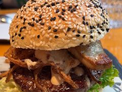 -FAT COW(虹梅路店)