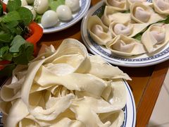 刀削面-云南邹记天麻火腿鸡(簇桥店)