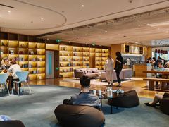 -蔚来中心(北京中关村店)