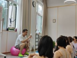 -亚太瑜伽普拉提学院