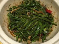 砂锅芸豆-老船夫婚宴婚庆会馆(延吉路店)