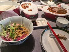 -秀儿四九城·新京菜(亚运村鸟巢店)