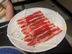 -山川小町·极番烧肉(新地假日广场店)