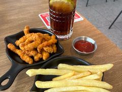 -必胜客(航洋国际店)