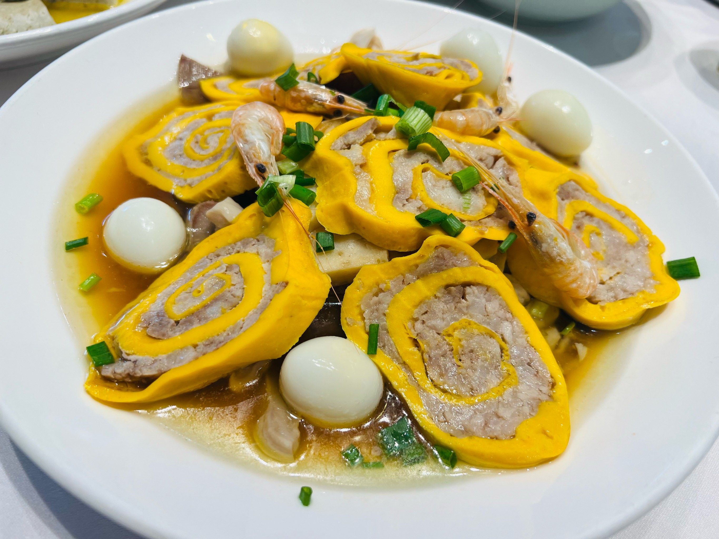 100座宝藏小城 
诸暨
寻找西施
一定要尝一下诸暨菜
蒸菜北 