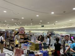 -金鹰超市(国际购物中心新街口店)