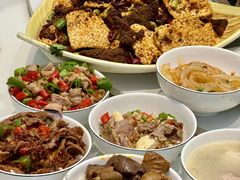 -洪平血旺椒麻鸡雅鱼饭店(熊猫大道店)