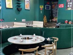 -麻辣巅峰美蛙鱼头火锅(犀浦店)