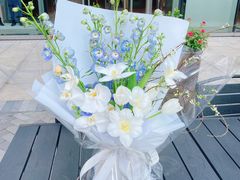 -花邻FloweringLife花艺气球派对(武康大楼店)