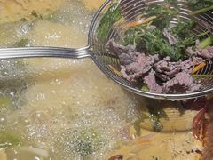 -洱火云南酸菜牛肉火锅(石景山当代商城店)