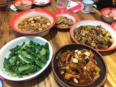 -老三样·美食研究中心(世贸路店)