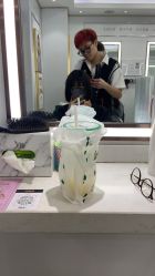 -镁连社·美联社