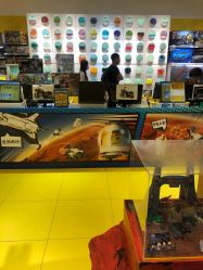 -乐高授权专卖店(朝阳大悦城店)