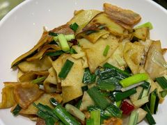 -刘胖子家常菜·蹄花焖藕(中南店)