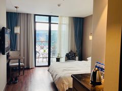 -雅戈尔富宫大酒店(观前街店)