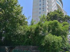 -山明水秀大饭店