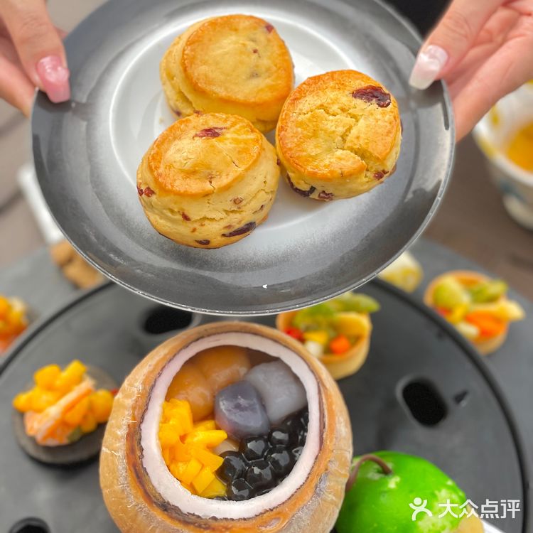 天津探店丨瑞吉酒店椰岛风情下午茶