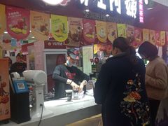 门面-沪上阿姨·精选茶饮(十一经路店)